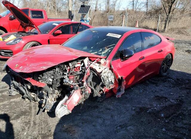 
								2019 PORSCHE PANAMERA GTS full									