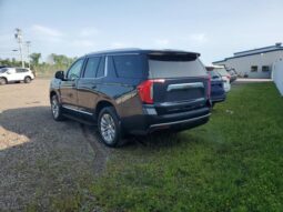 
										2023 GMC YUKON SLT full									